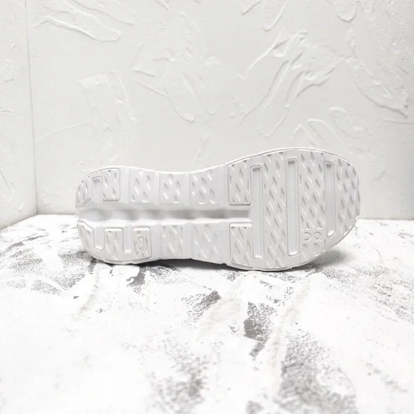 Loewe x On Cloudtilt Sneakers - Picture 5 of 8